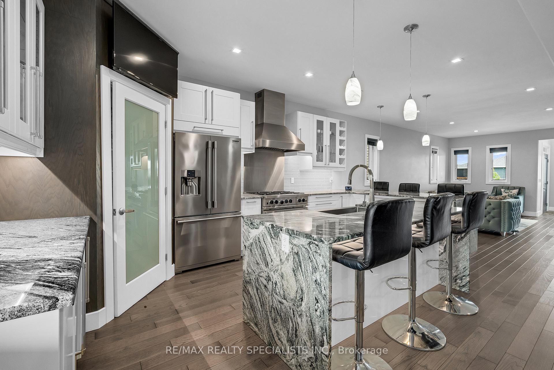 Photo 14 of 248 Summer Street, Windsor — HOMEH