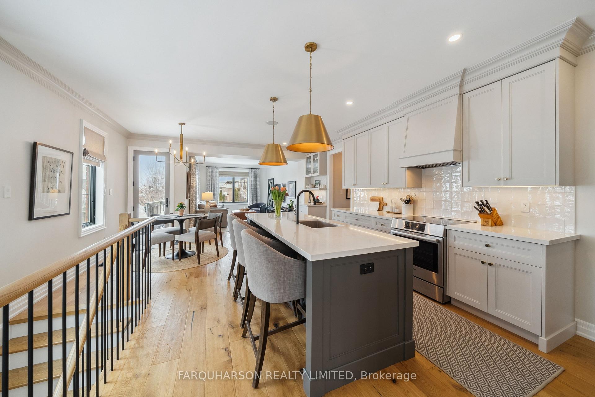 Photo 11 of 73 Button Crescent, Uxbridge — HOMEH
