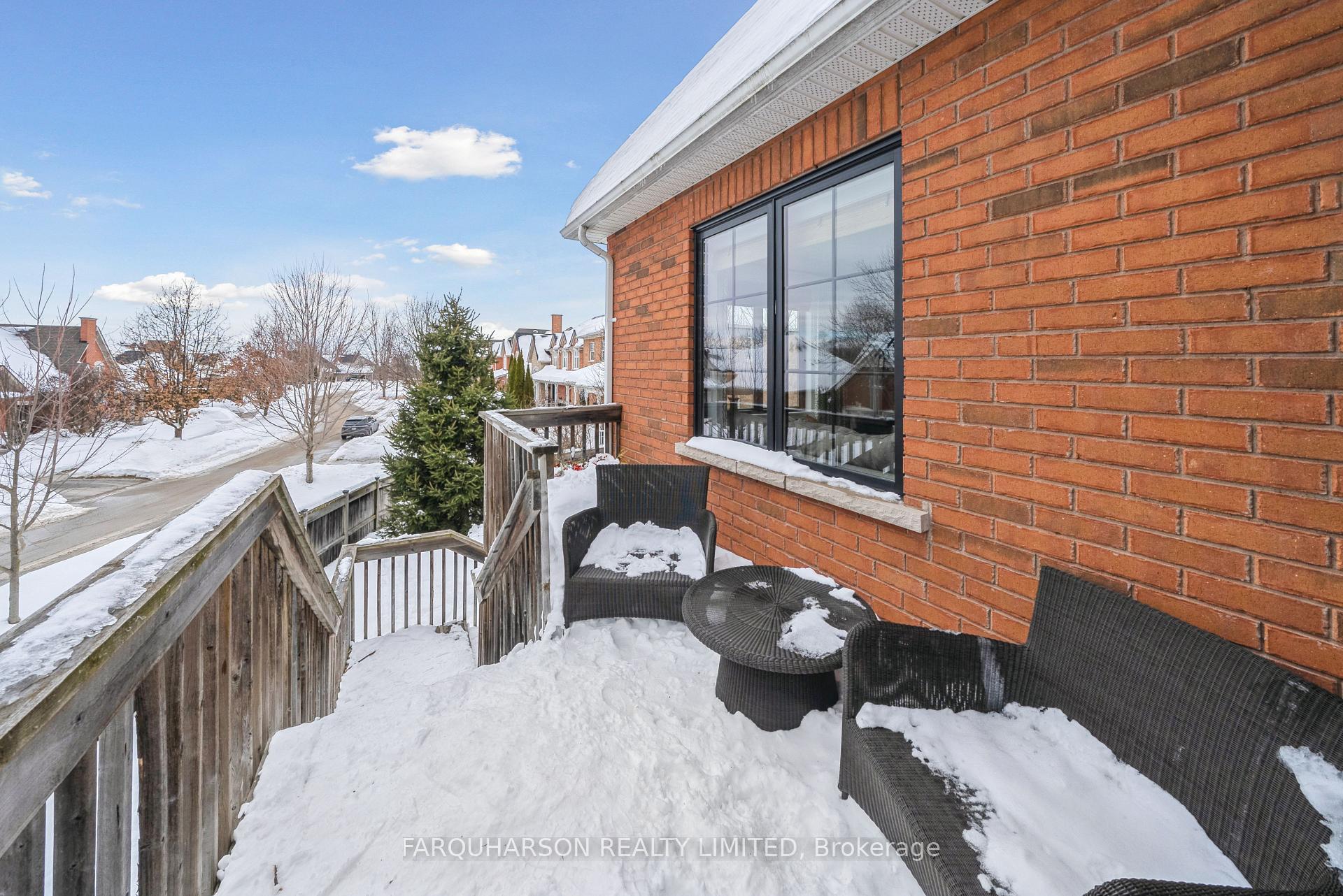 Photo 22 of 73 Button Crescent, Uxbridge — HOMEH