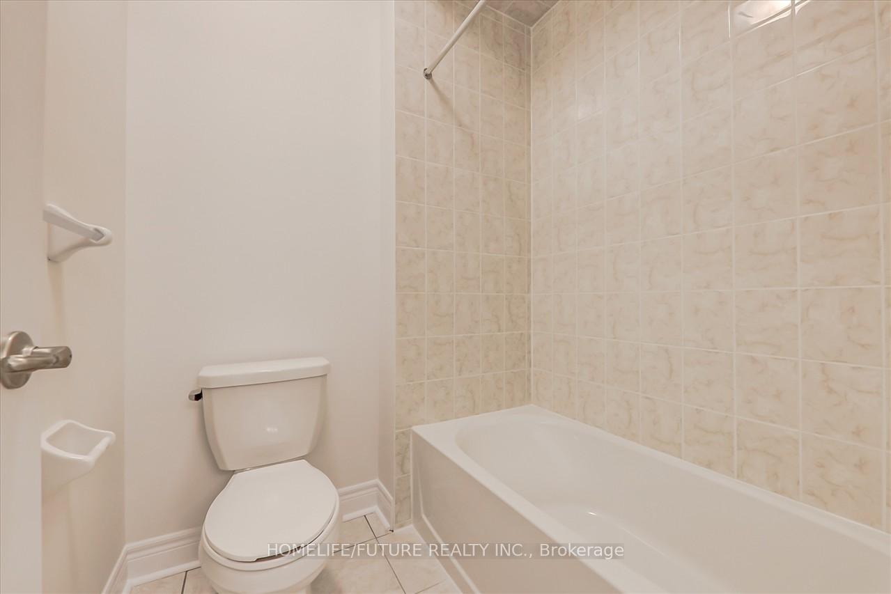 Photo 23 of 6 Yarl Drive, Markham, Middlefield — HOMEH