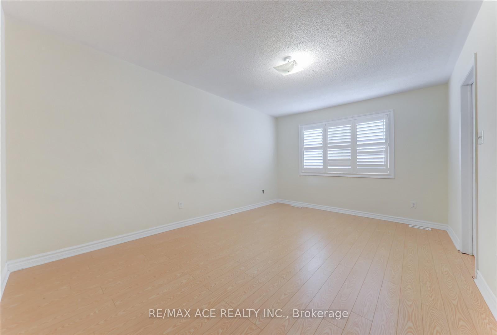 Photo 20 of 1566 Dusty Drive, Pickering, Duffin Heights — HOMEH
