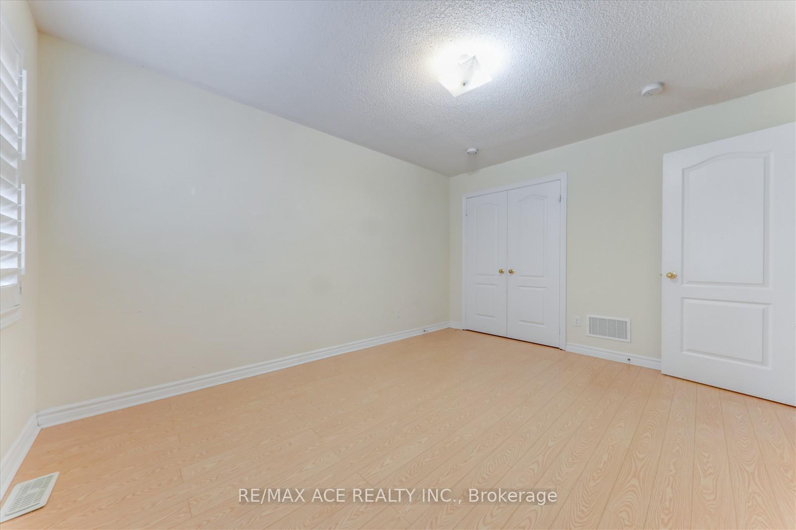 Photo 25 of 1566 Dusty Drive, Pickering, Duffin Heights — HOMEH