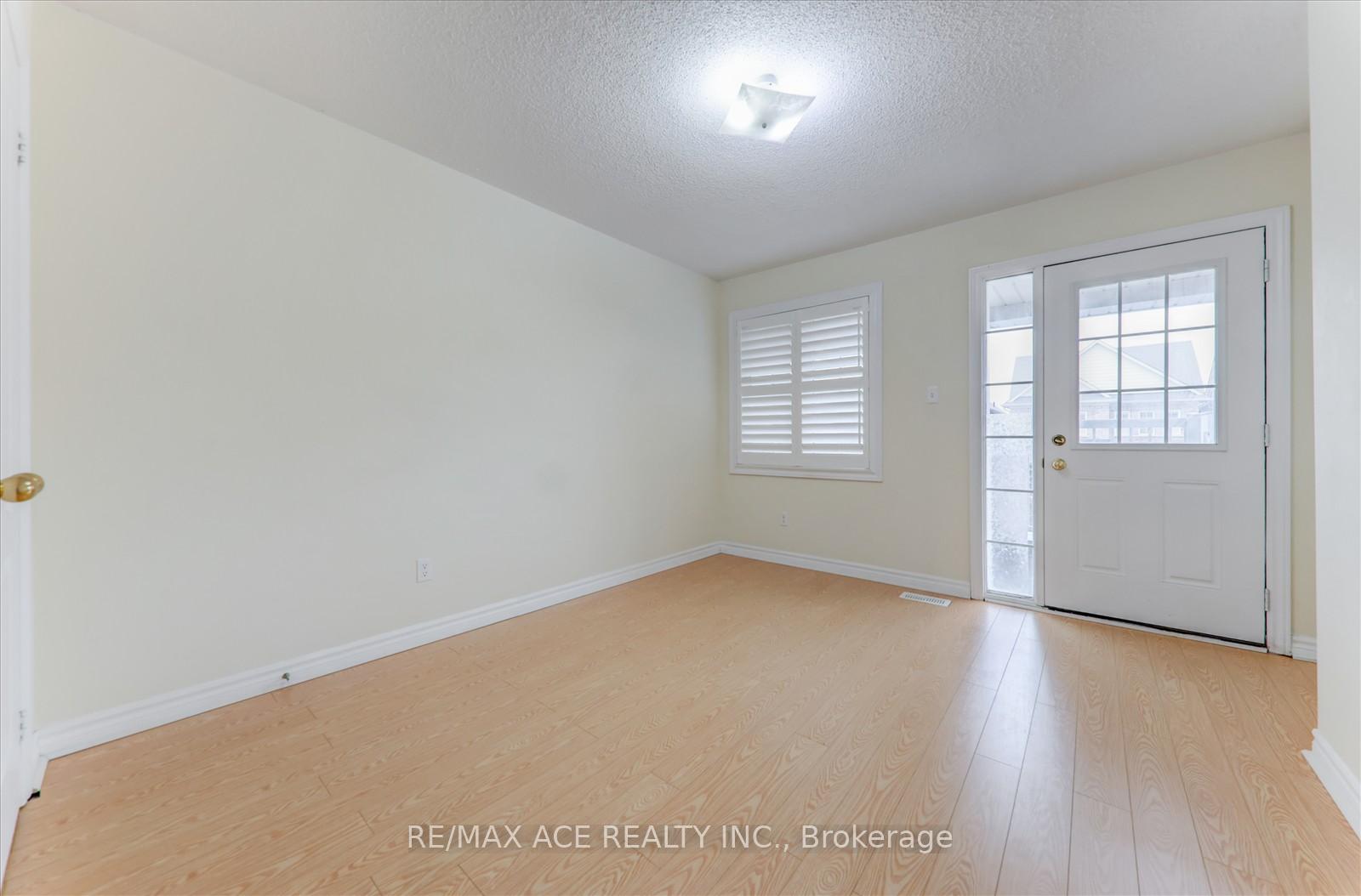 Photo 29 of 1566 Dusty Drive, Pickering, Duffin Heights — HOMEH
