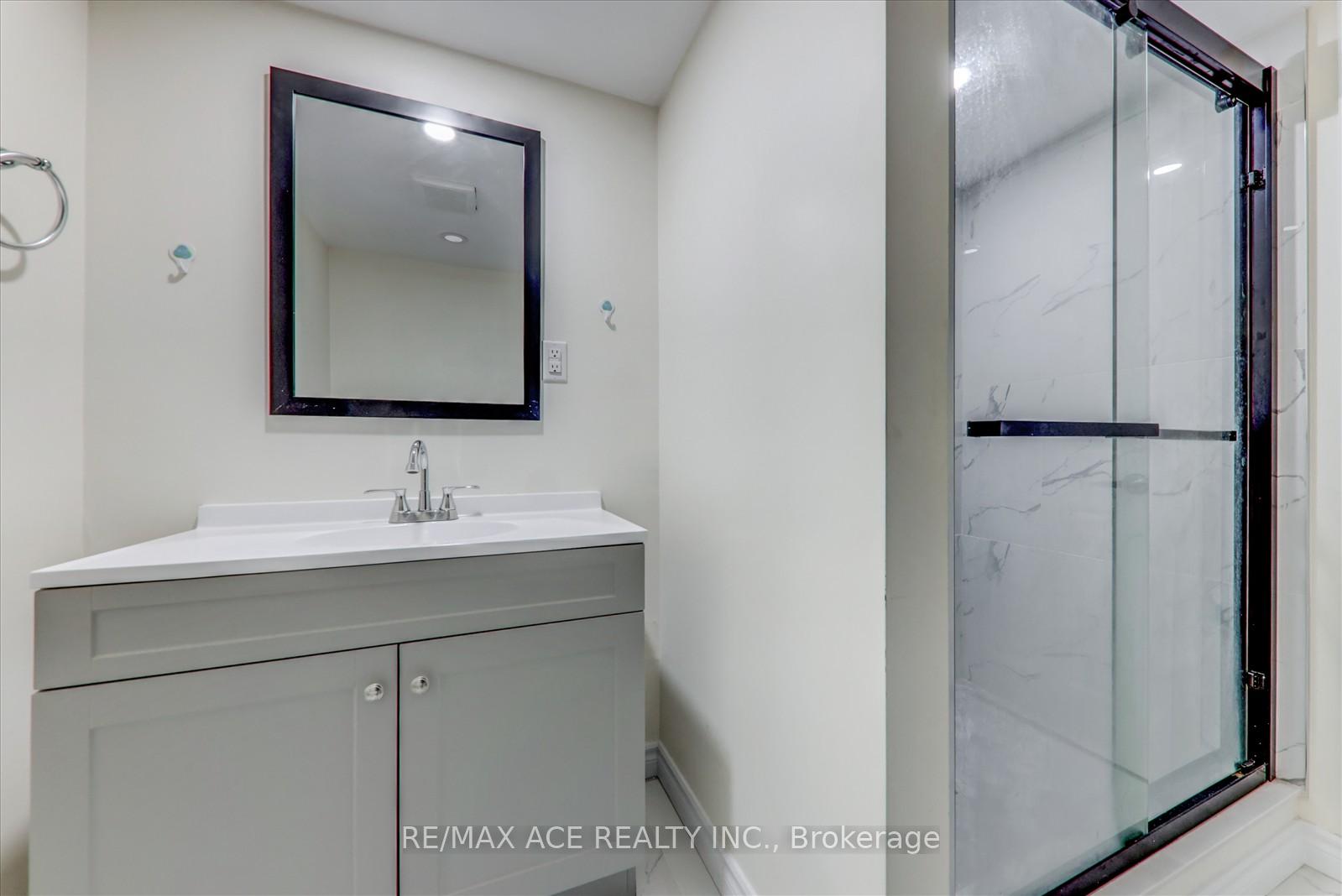 Photo 36 of 1566 Dusty Drive, Pickering, Duffin Heights — HOMEH