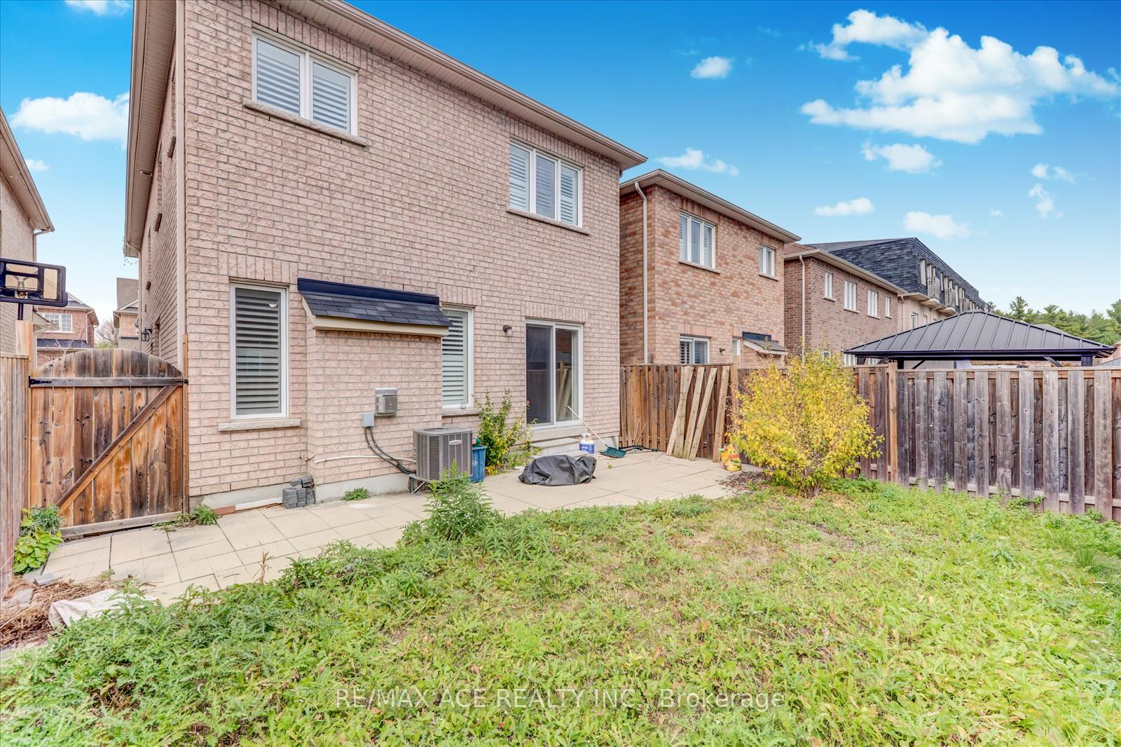 Photo 37 of 1566 Dusty Drive, Pickering, Duffin Heights — HOMEH