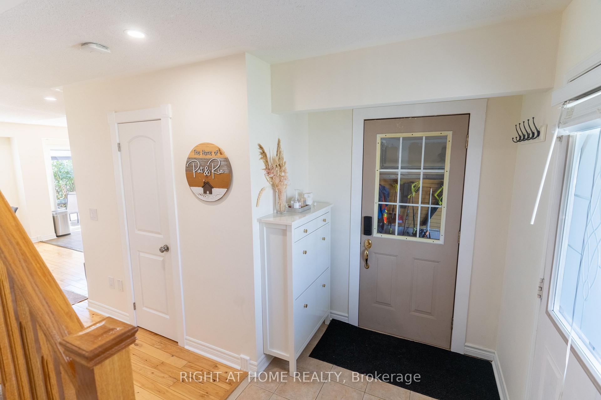 Photo 7 of 150 Argent Street, Clarington, Bowmanville — HOMEH