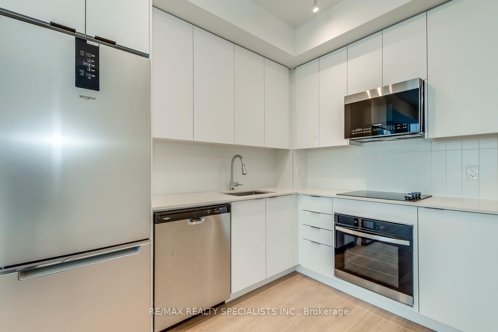 Photo 12 of Unit 921, 10 Abeja Street, Vaughan, Concord — HOMEH
