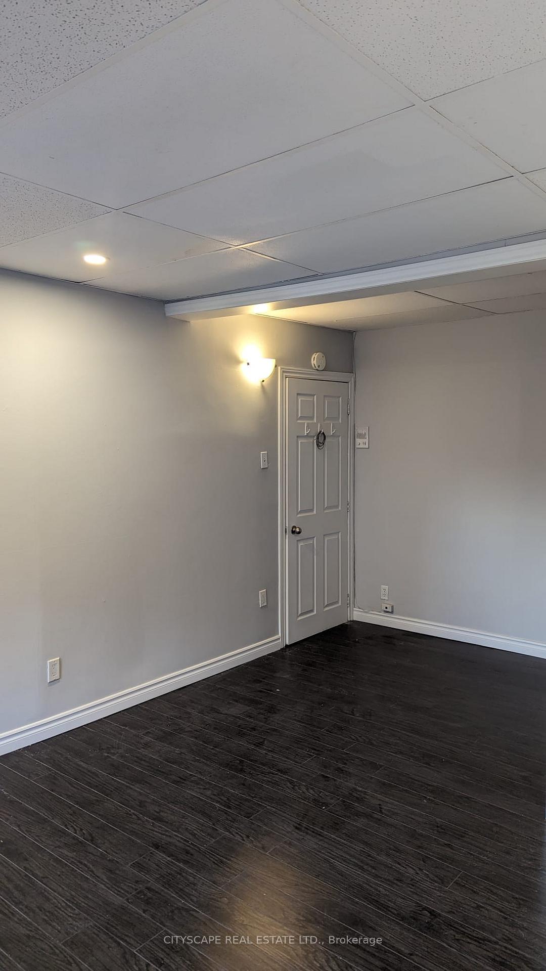 Photo 11 of Unit 3, 752 Main Street, Hamilton, Blakeley — HOMEH