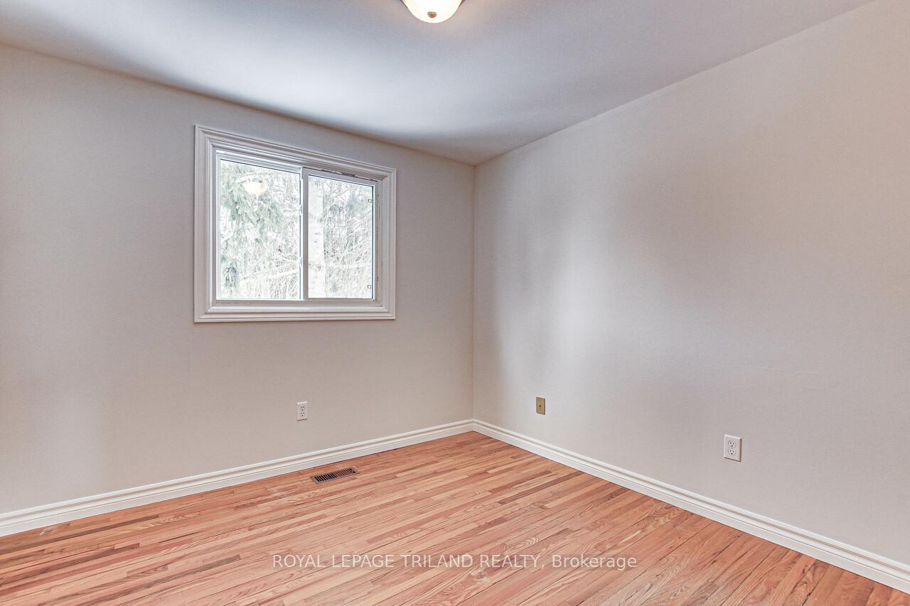 Photo 17 of 18 Leger Avenue, St. Thomas — HOMEH