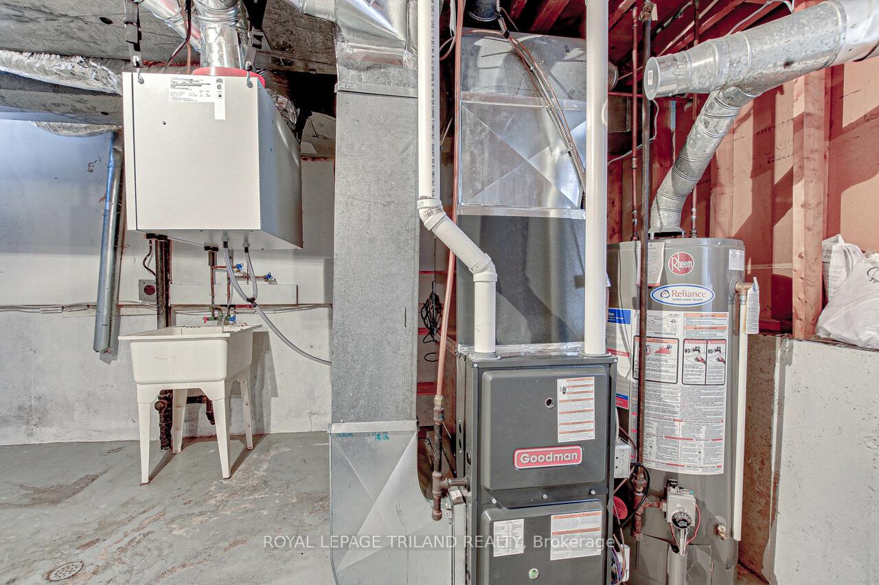 Photo 19 of 18 Leger Avenue, St. Thomas — HOMEH