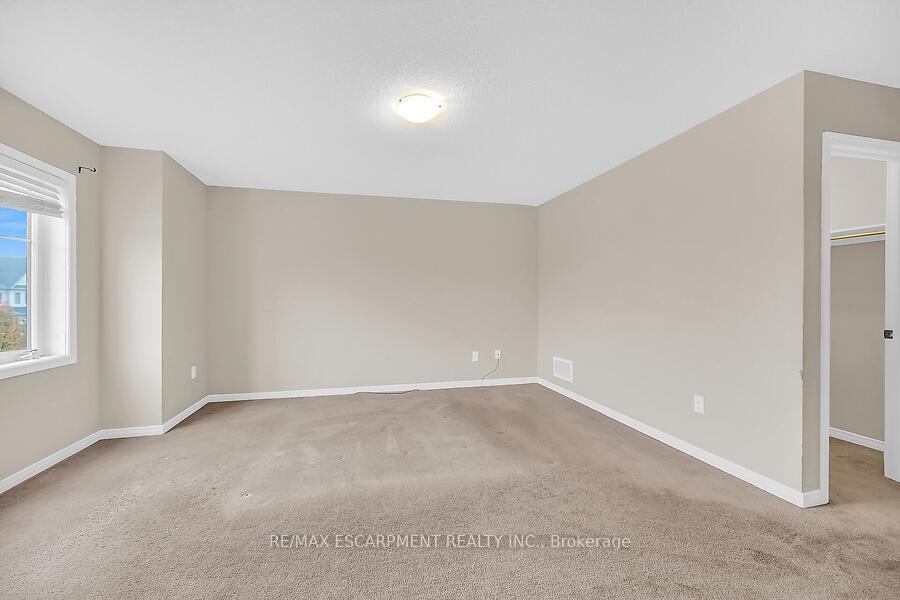 Photo 24 of 87 Larry Crescent, Haldimand — HOMEH