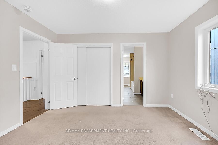 Photo 37 of 87 Larry Crescent, Haldimand — HOMEH