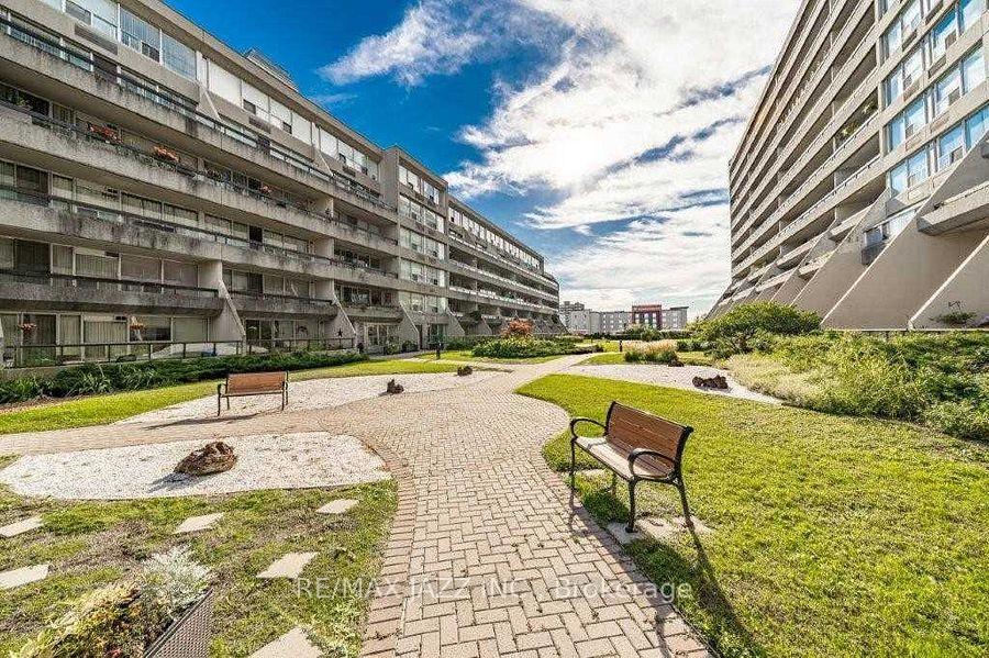 Photo 20 of Unit 1211, 55 William Street E, Oshawa, O'Neill — HOMEH