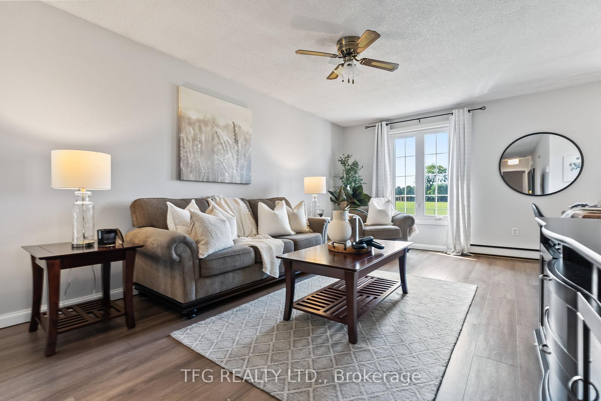 Photo 2 of 525 Laval Street, Oshawa, Vanier — HOMEH