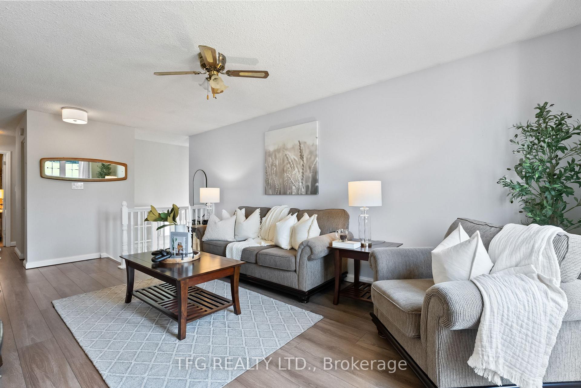 Photo 6 of 525 Laval Street, Oshawa, Vanier — HOMEH