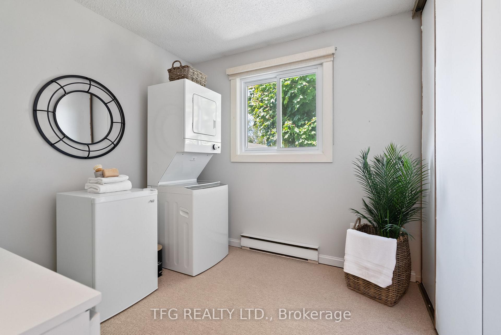 Photo 14 of 525 Laval Street, Oshawa, Vanier — HOMEH