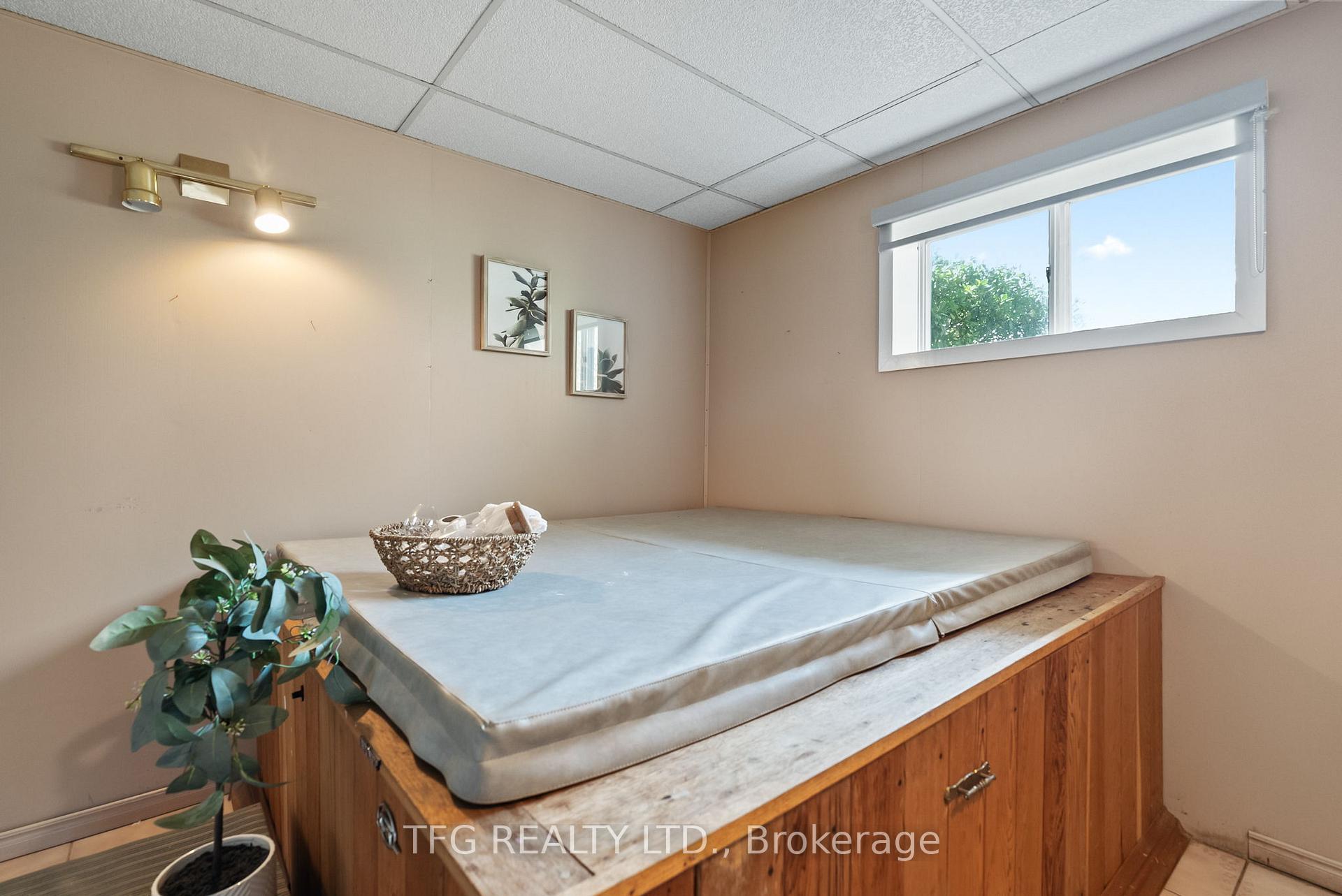 Photo 27 of 525 Laval Street, Oshawa, Vanier — HOMEH