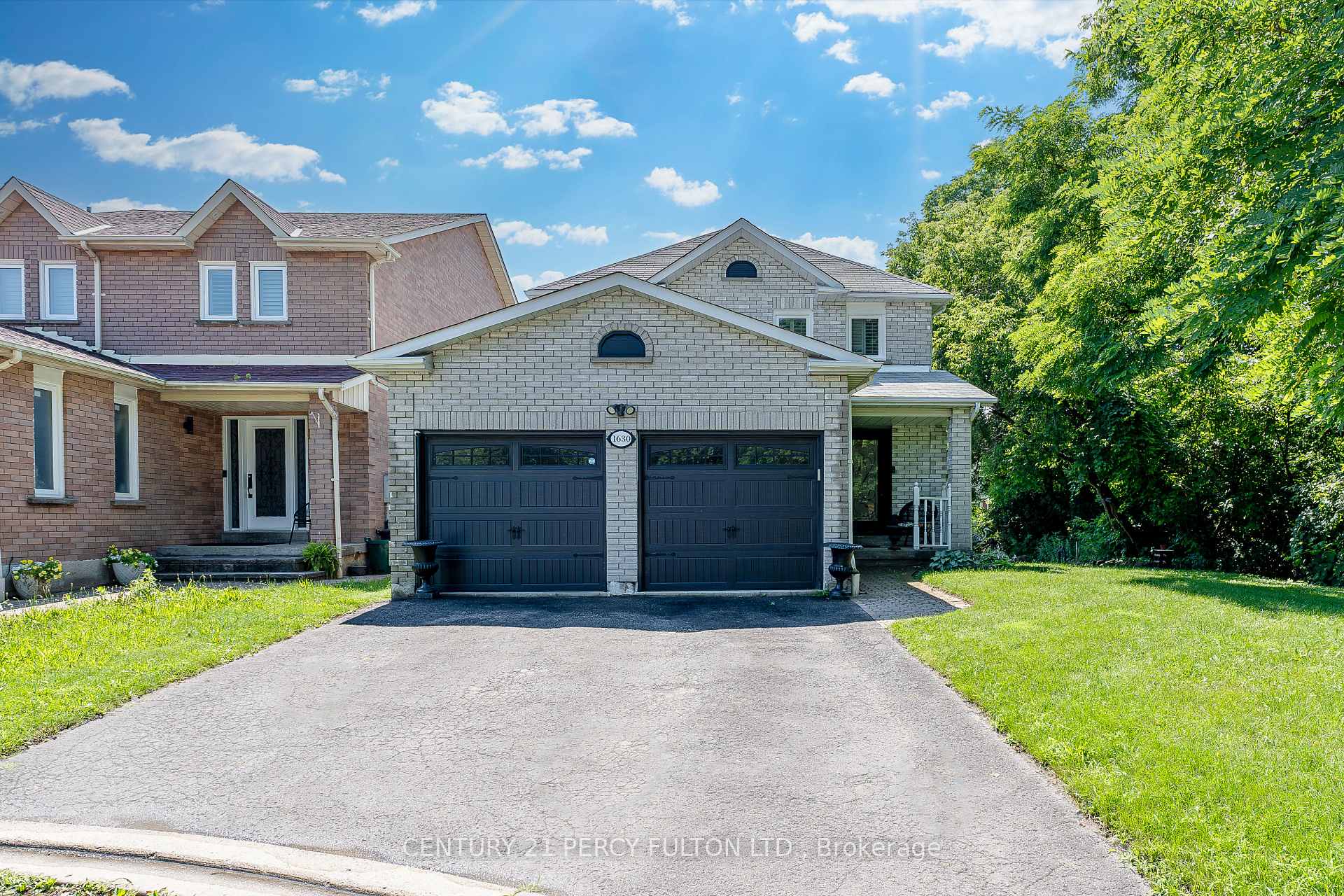 Photo 3 of 1630 Burnside Drive, Pickering, Village East — HOMEH