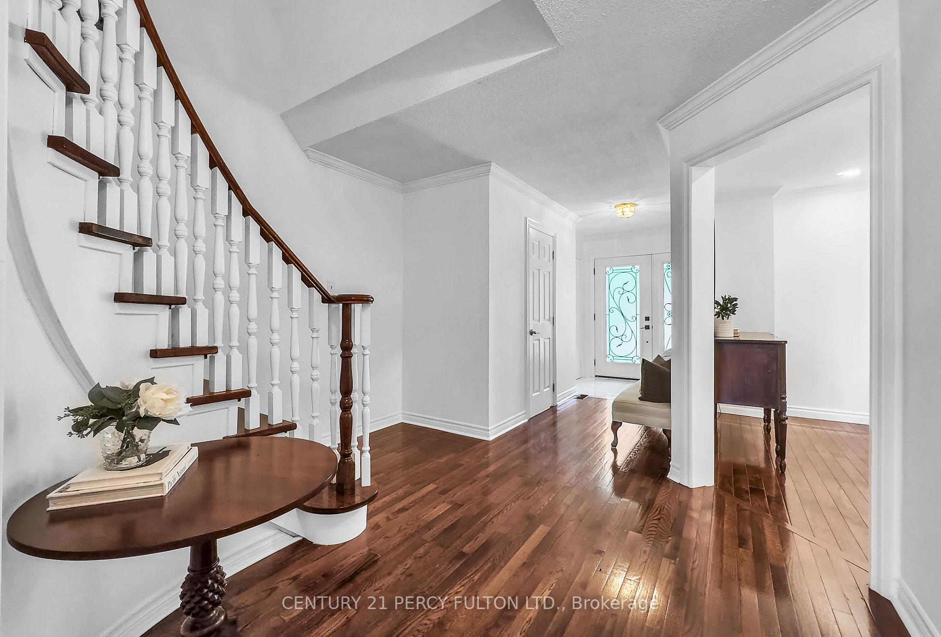 Photo 6 of 1630 Burnside Drive, Pickering, Village East — HOMEH