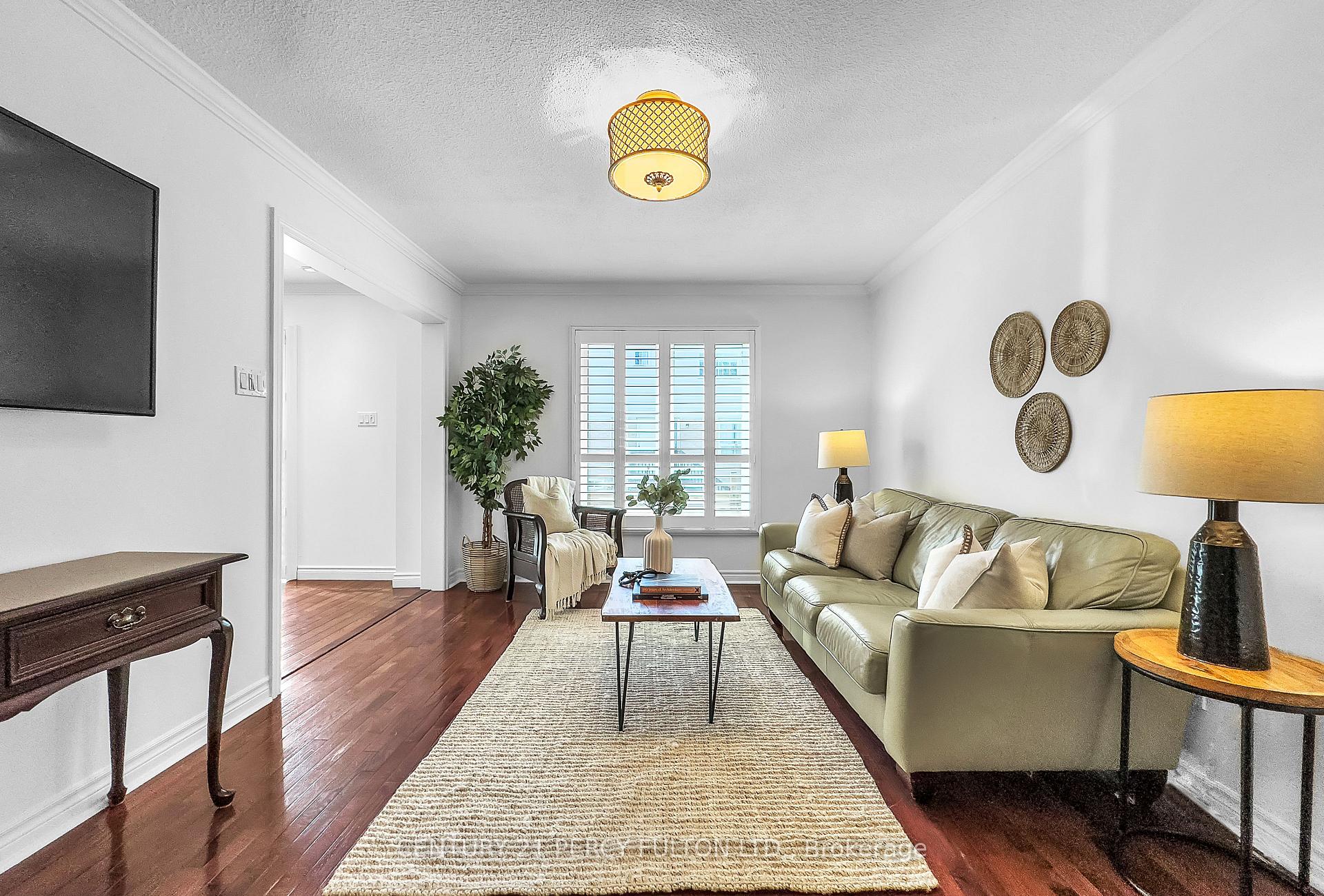 Photo 9 of 1630 Burnside Drive, Pickering, Village East — HOMEH