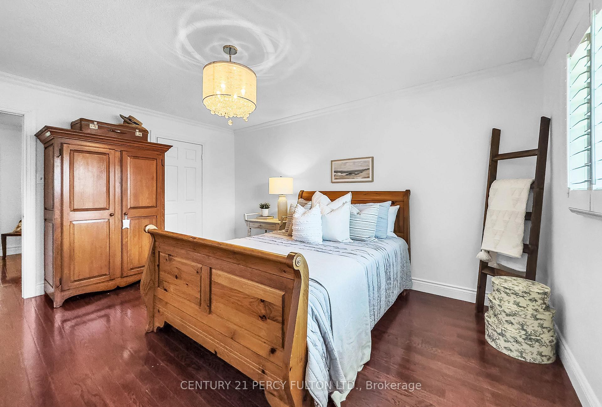 Photo 18 of 1630 Burnside Drive, Pickering, Village East — HOMEH