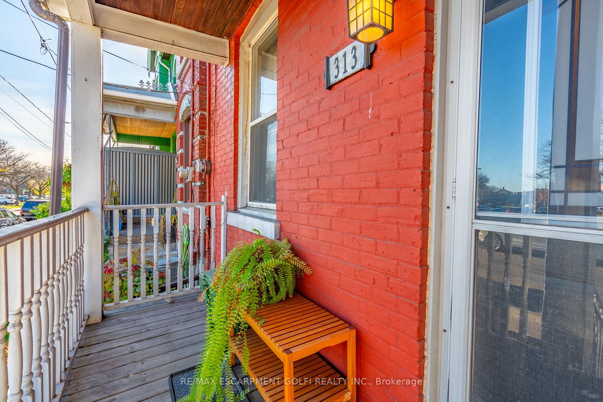 Photo 20 of 313 Mary Street, Hamilton, Beasley — HOMEH