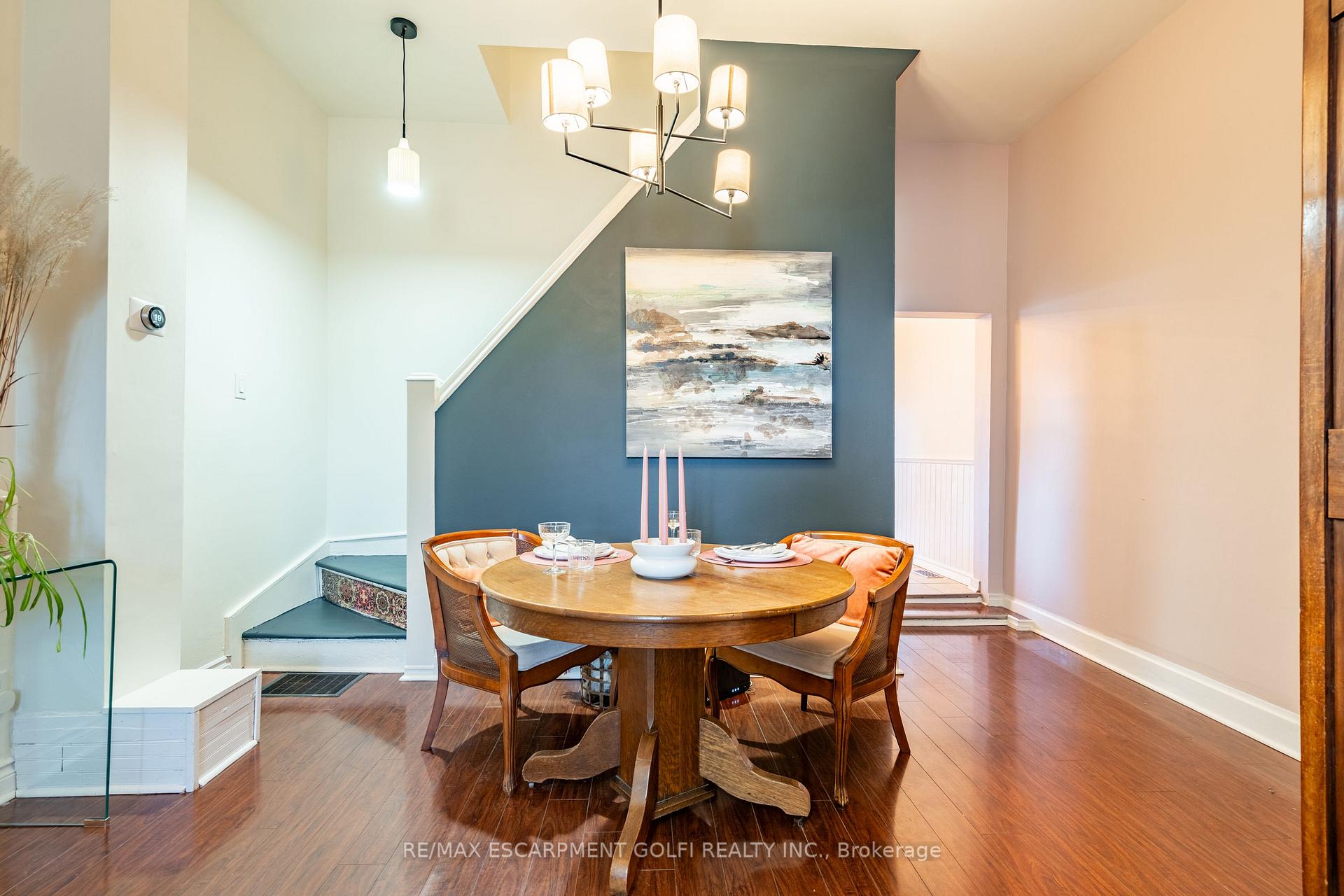 Photo 23 of 313 Mary Street, Hamilton, Beasley — HOMEH