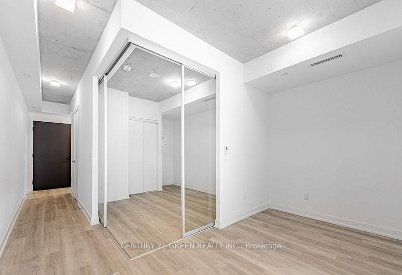 Photo 4 of Unit 604, 28 Eastern Avenue, Toronto, Moss Park — HOMEH
