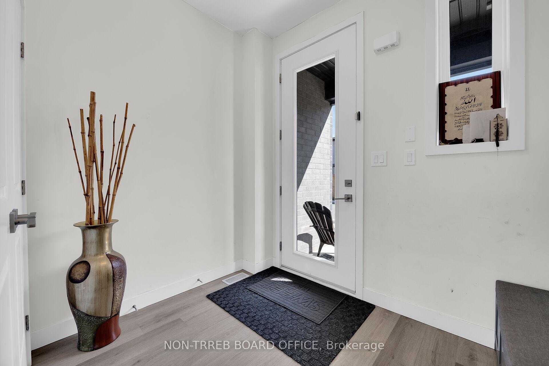 Photo 5 of Unit 14, 166 Mount Albion Road, Hamilton, Red Hill — HOMEH