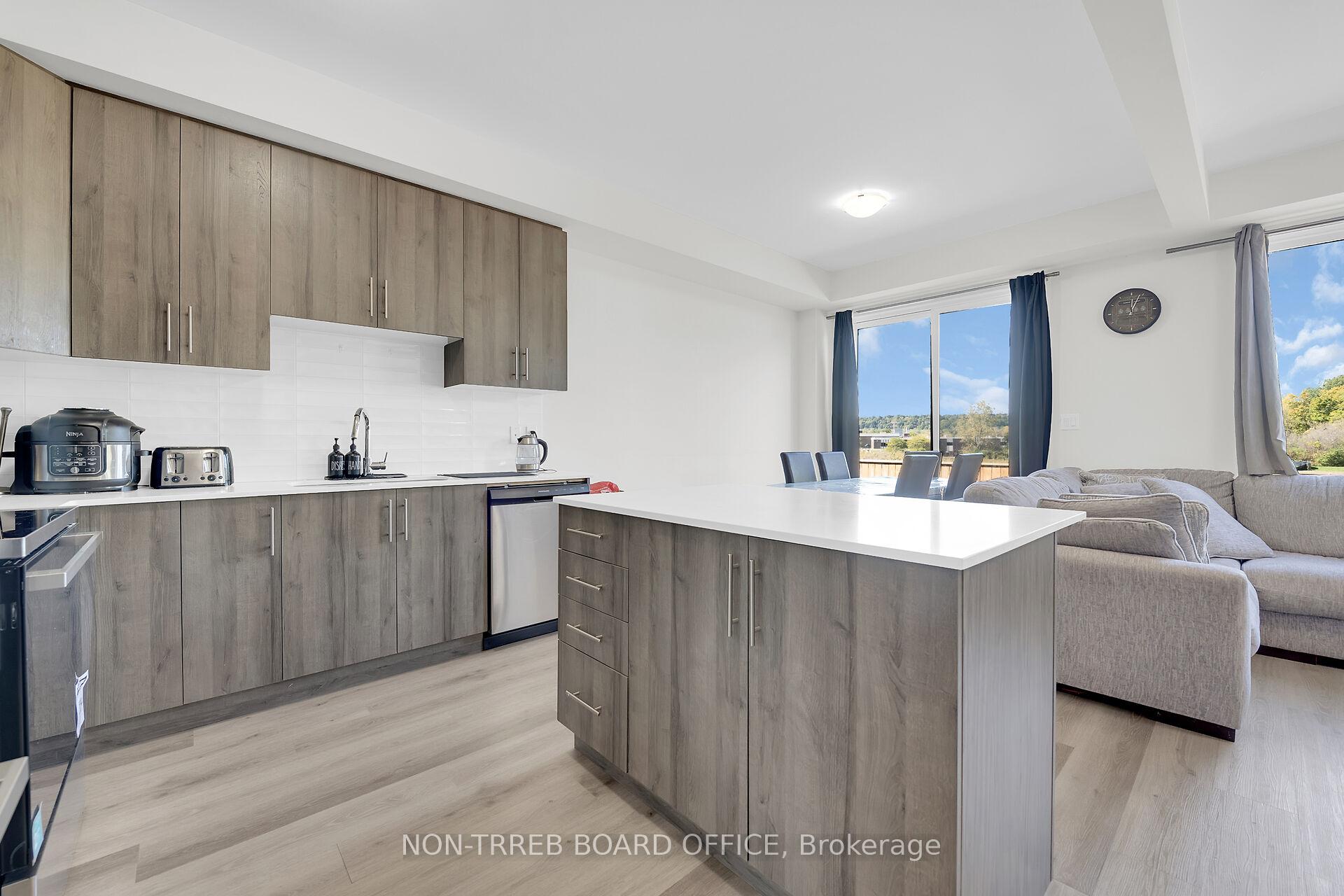 Photo 7 of Unit 14, 166 Mount Albion Road, Hamilton, Red Hill — HOMEH