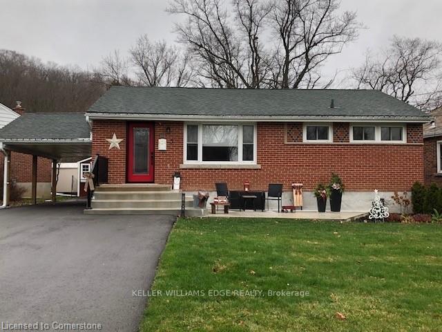 Photo 2 of 5 Trevor Drive, Hamilton, Stoney Creek — HOMEH