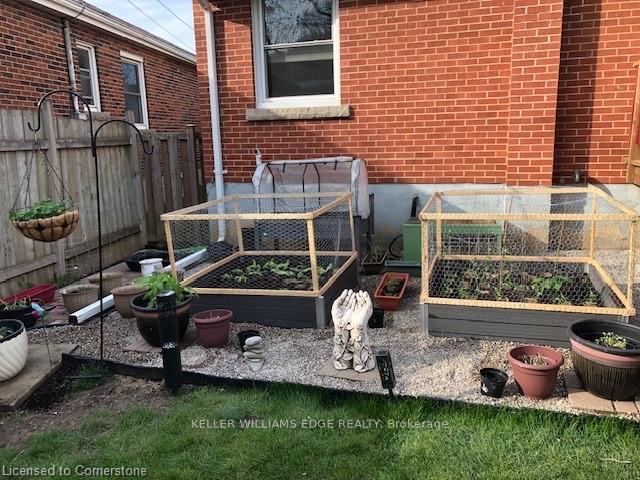 Photo 28 of 5 Trevor Drive, Hamilton, Stoney Creek — HOMEH