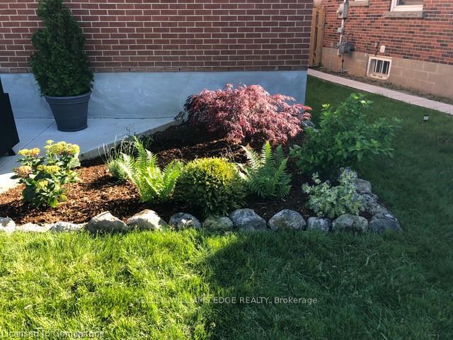 Photo 41 of 5 Trevor Drive, Hamilton, Stoney Creek — HOMEH