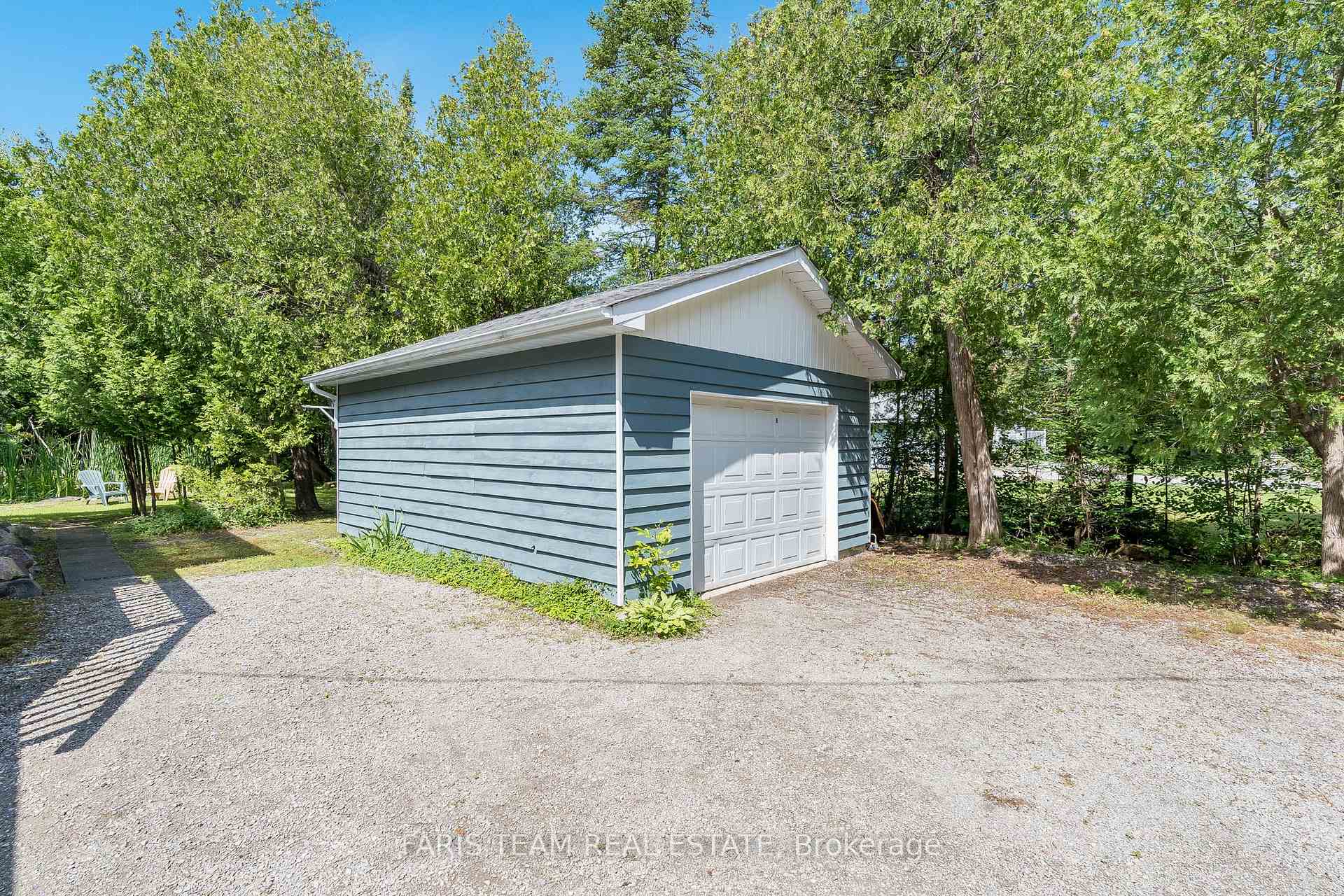 Photo 26 of 43 Iroquois Crescent, Tiny, Rural Tiny — HOMEH