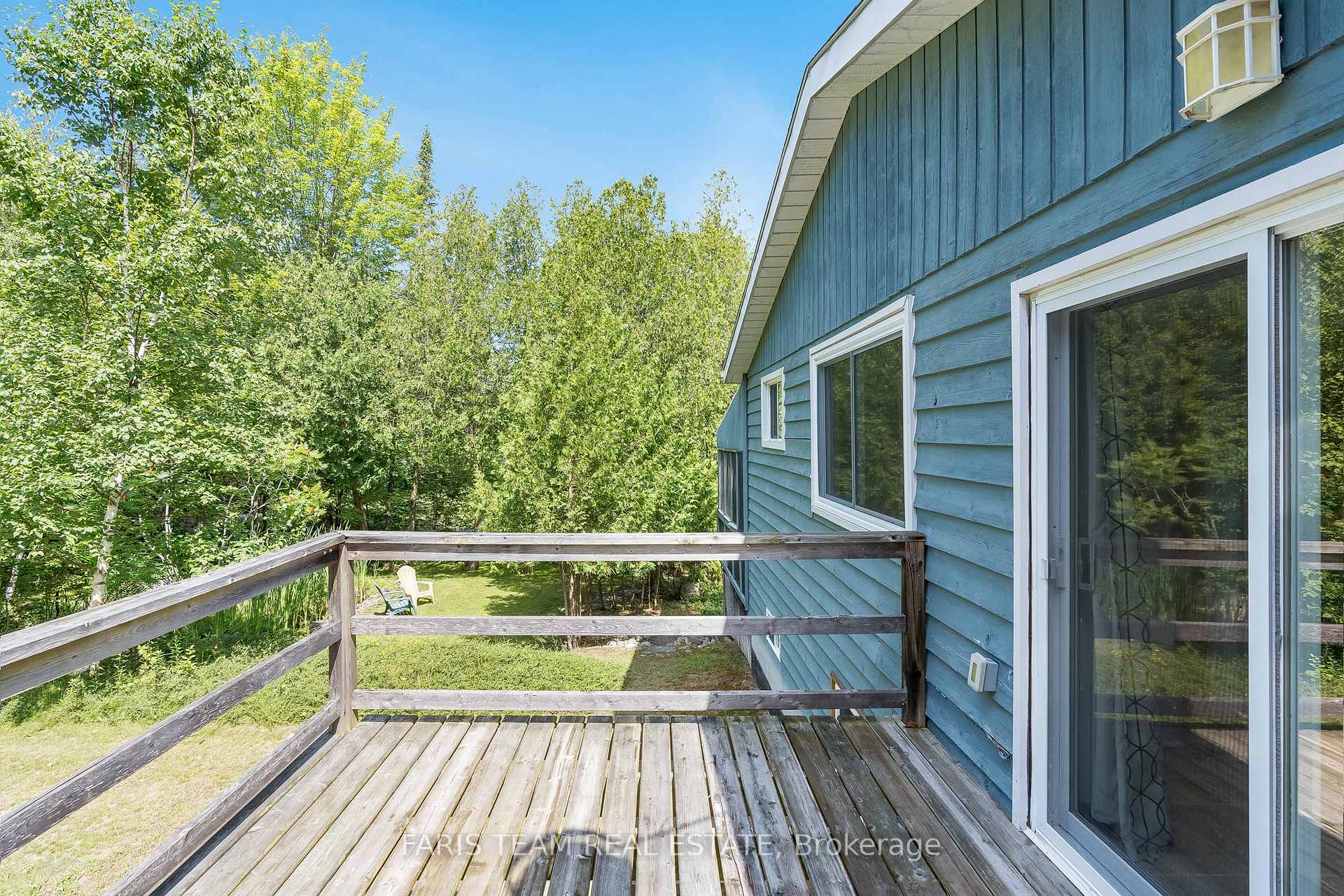 Photo 24 of 43 Iroquois Crescent, Tiny, Rural Tiny — HOMEH