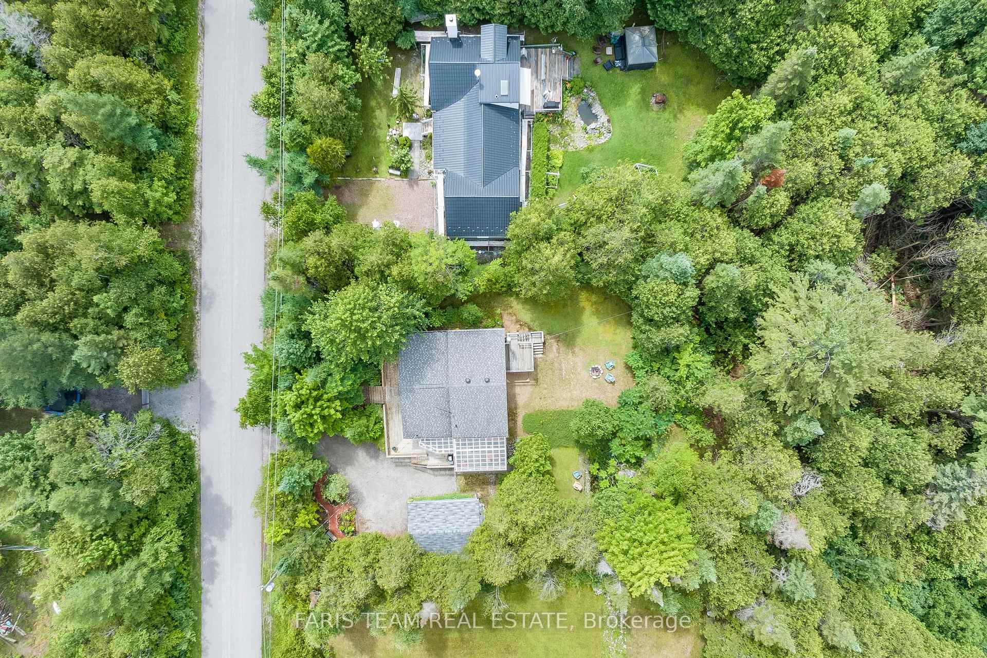 Photo 34 of 43 Iroquois Crescent, Tiny, Rural Tiny — HOMEH