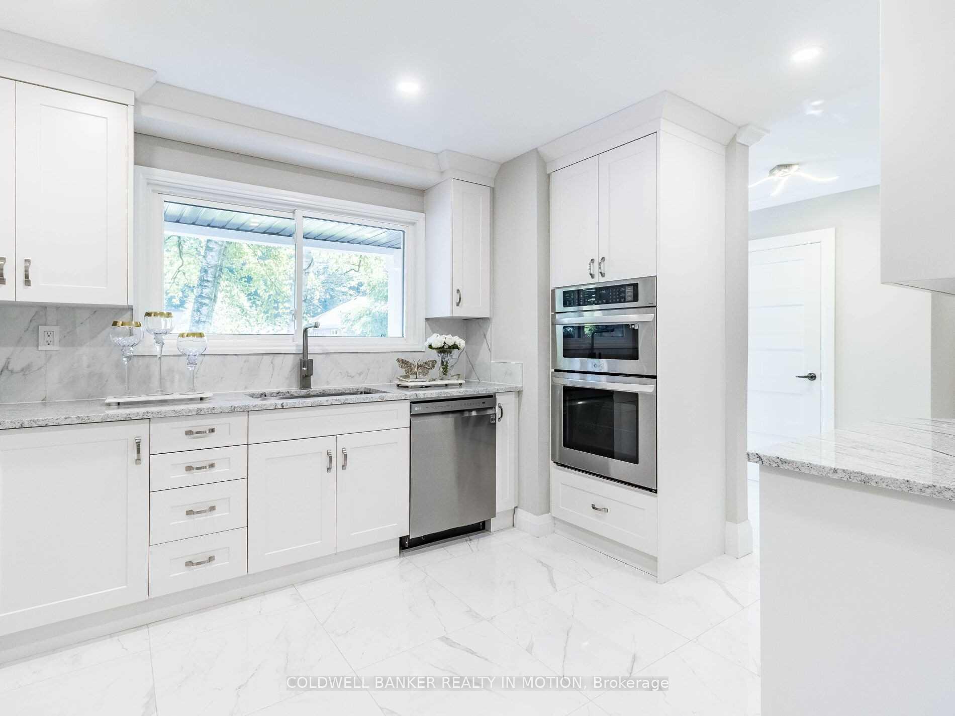 Photo 12 of 248 Robina Road, Hamilton, Ancaster — HOMEH