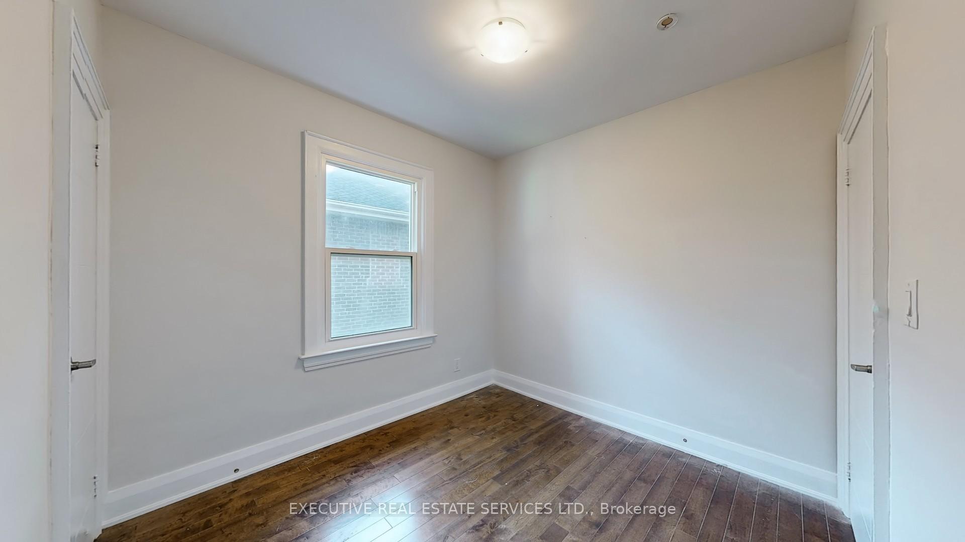 Photo 20 of 86 Bloor Street W, Oshawa, Lakeview — HOMEH