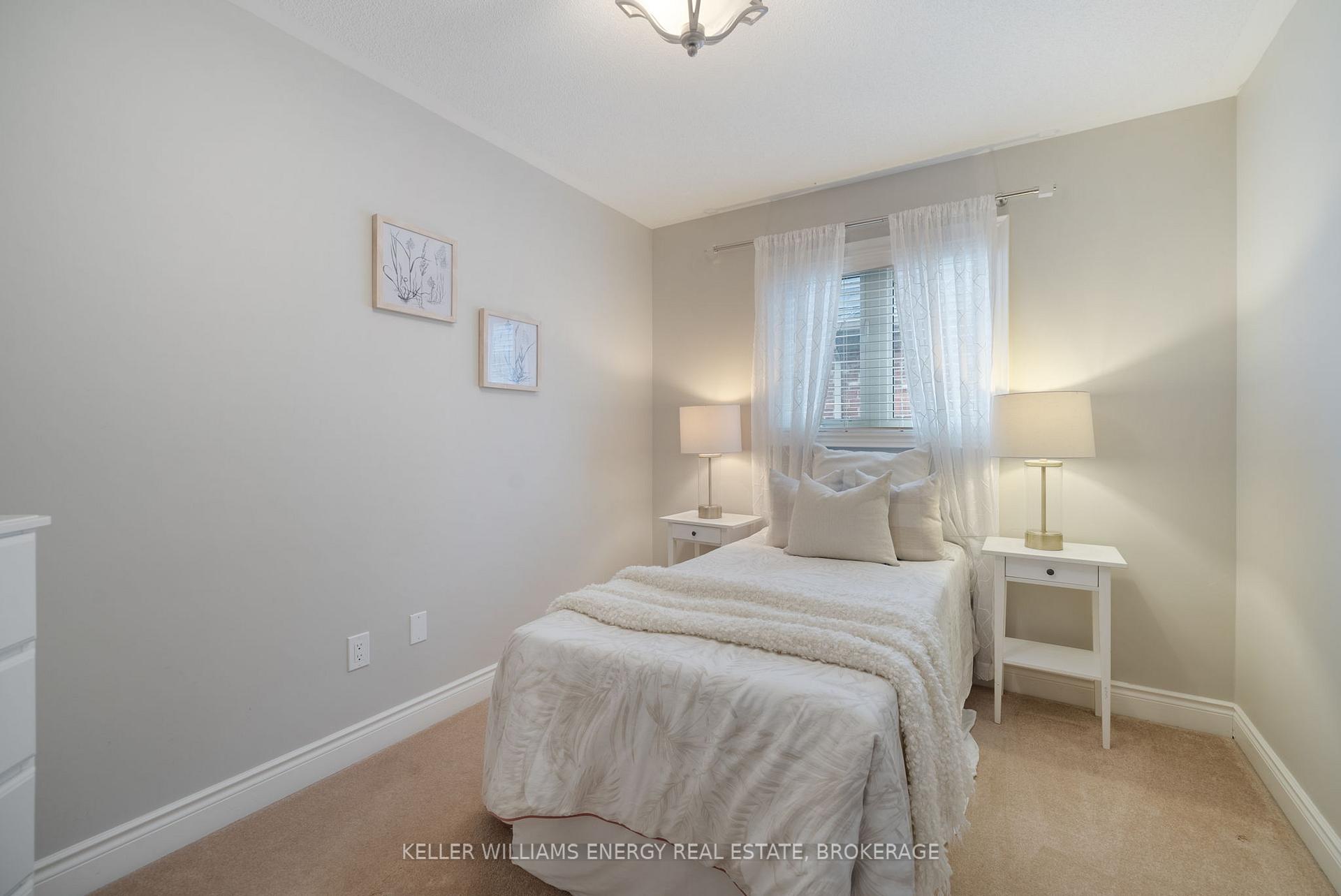Photo 39 of 92 Campbell Drive, Uxbridge — HOMEH