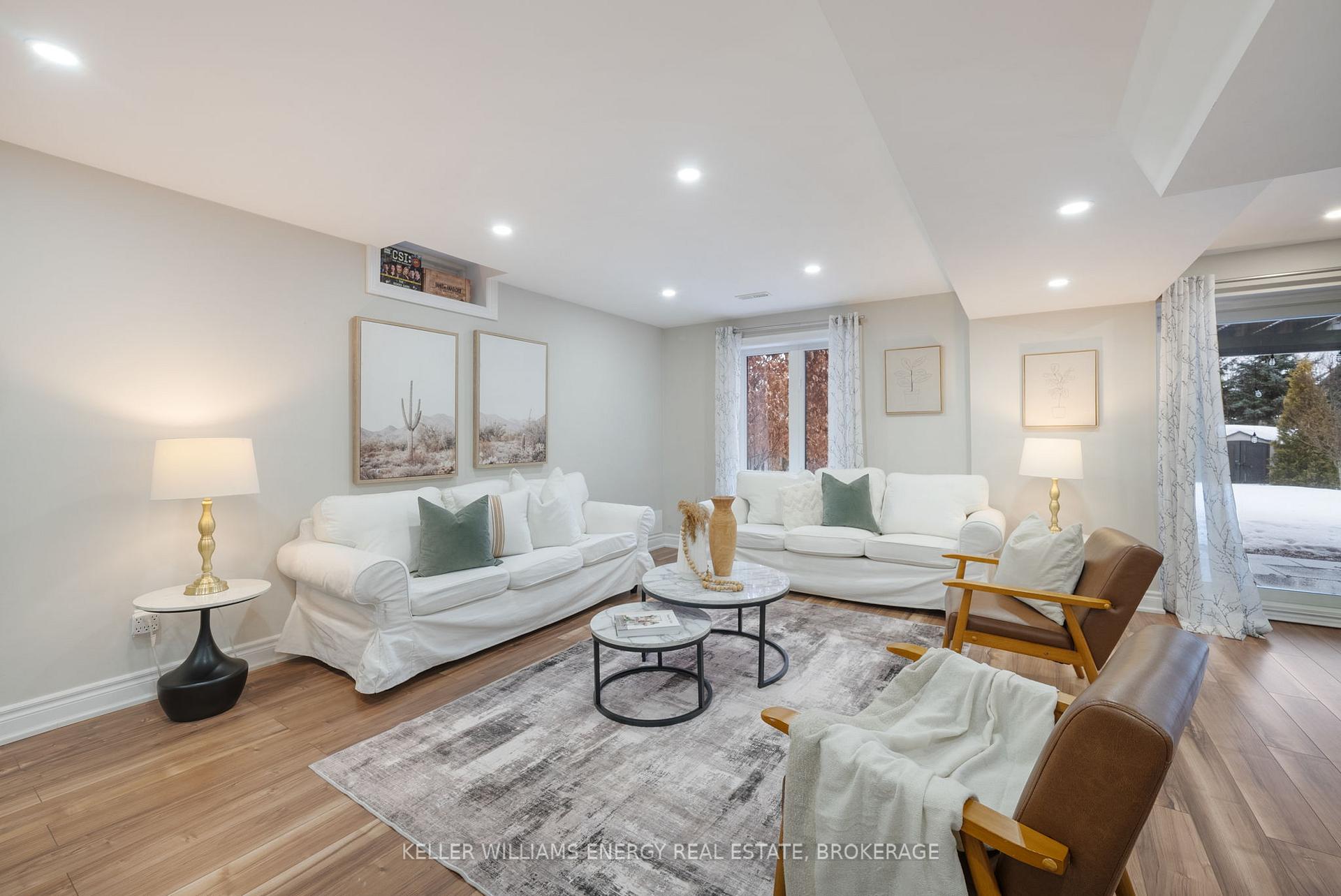 Photo 30 of 92 Campbell Drive, Uxbridge — HOMEH