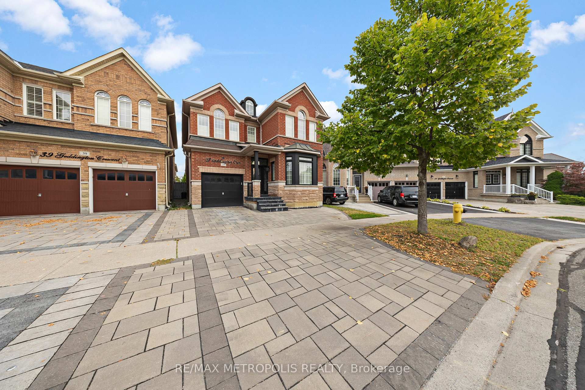Photo 11 of 37 Geddington Crescent, Markham, Box Grove — HOMEH