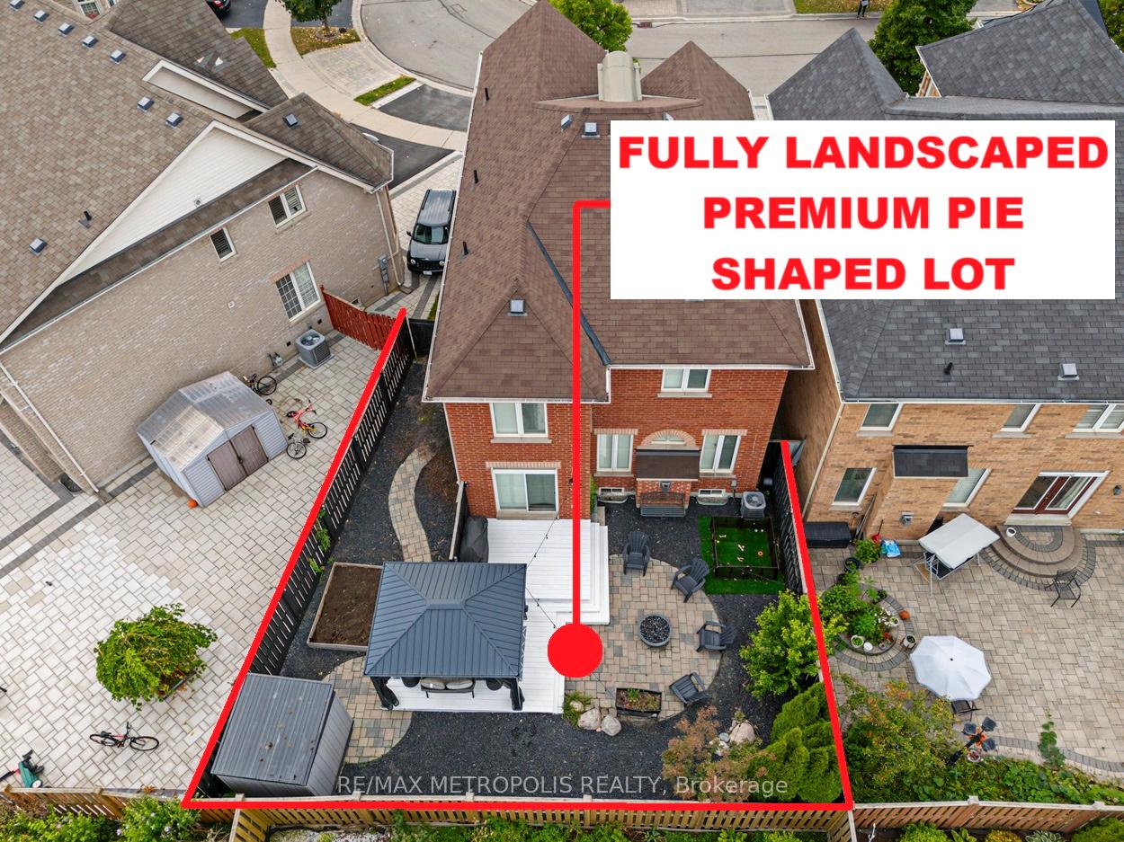 Photo 2 of 37 Geddington Crescent, Markham, Box Grove — HOMEH