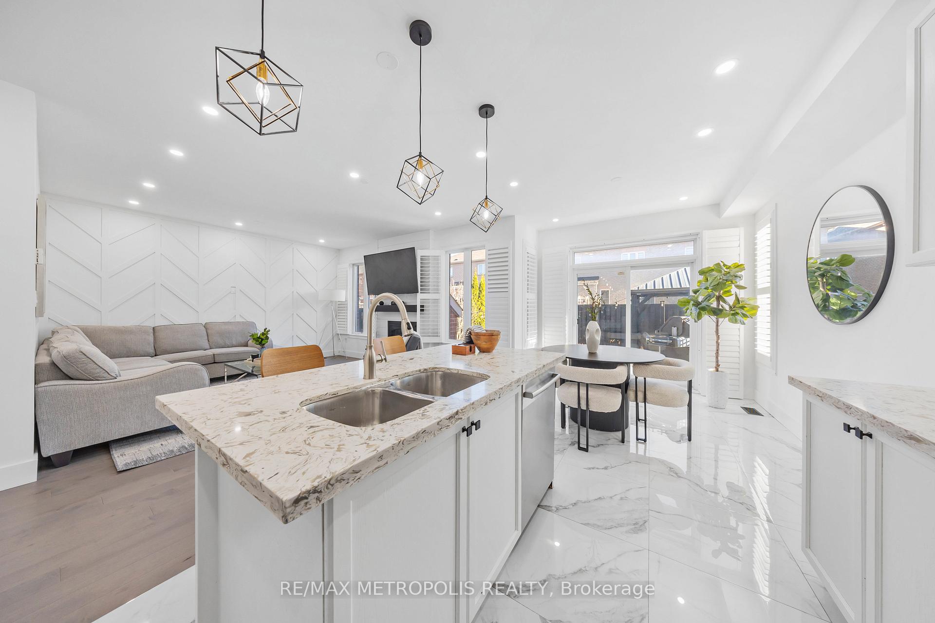 Photo 24 of 37 Geddington Crescent, Markham, Box Grove — HOMEH