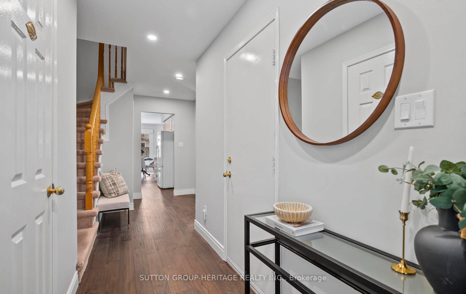Photo 5 of 26 Glenmore Drive, Whitby, Downtown Whitby — HOMEH