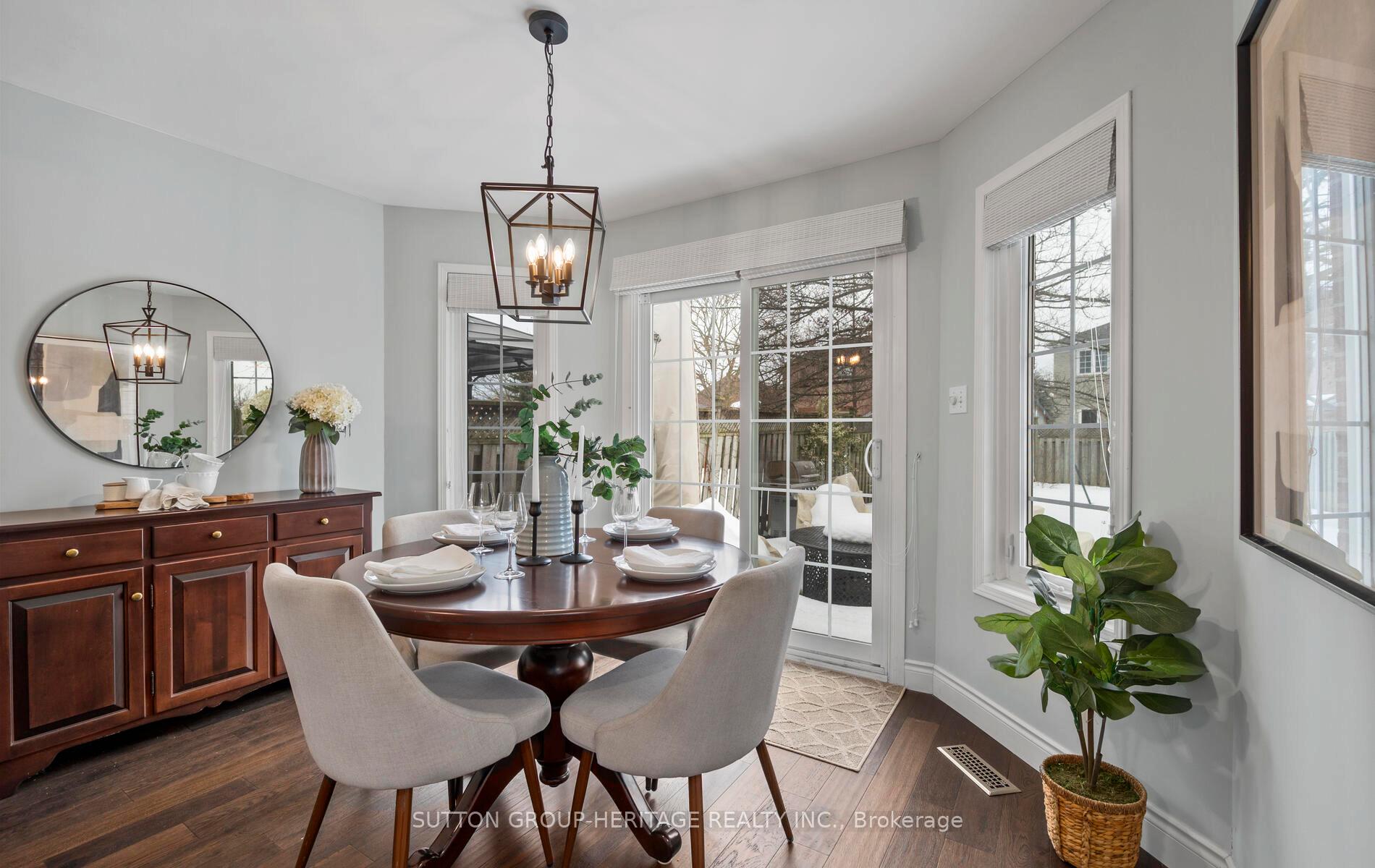 Photo 13 of 26 Glenmore Drive, Whitby, Downtown Whitby — HOMEH