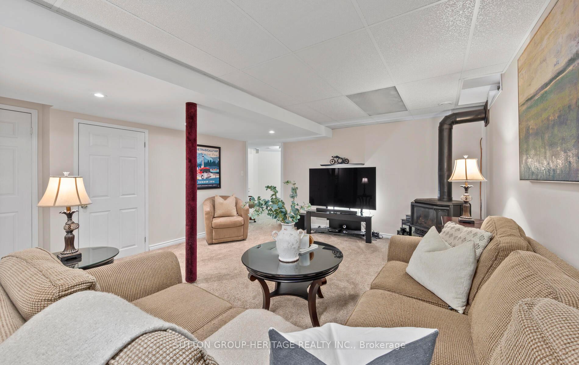 Photo 28 of 26 Glenmore Drive, Whitby, Downtown Whitby — HOMEH