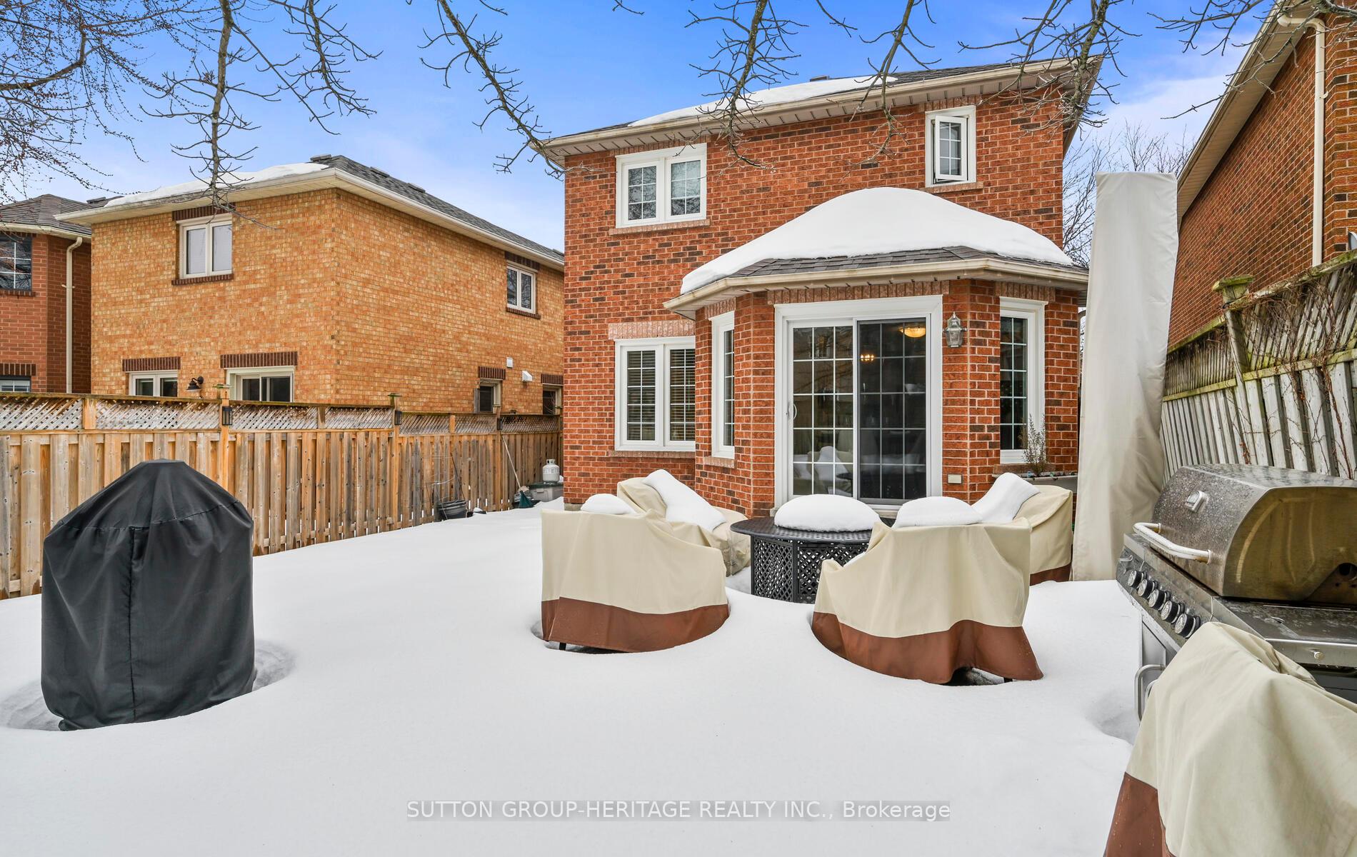 Photo 34 of 26 Glenmore Drive, Whitby, Downtown Whitby — HOMEH