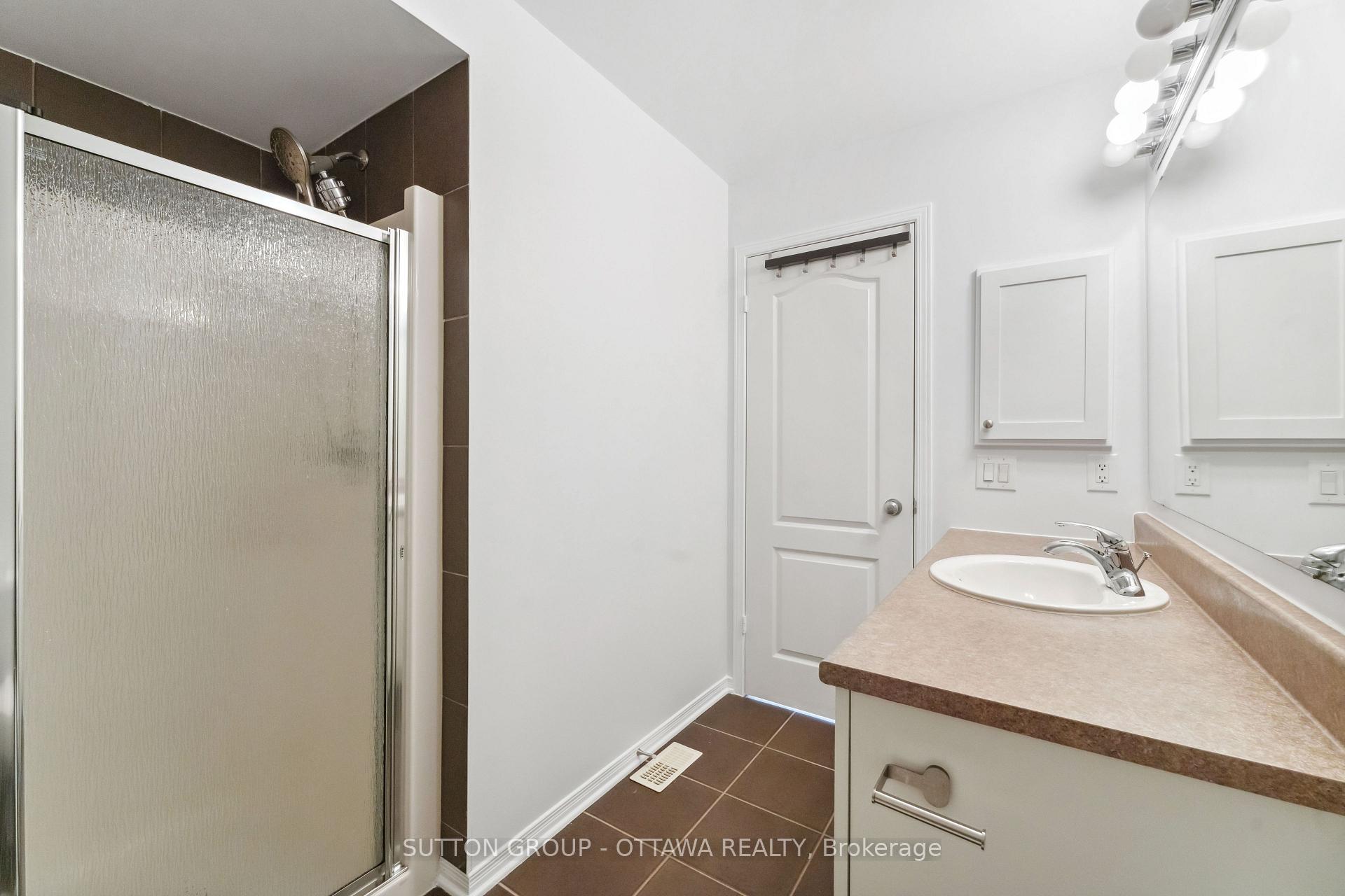 Photo 22 of 272 Jersey Tea Circle, Ottawa, Riverside South/Gloucester Glen — HOMEH