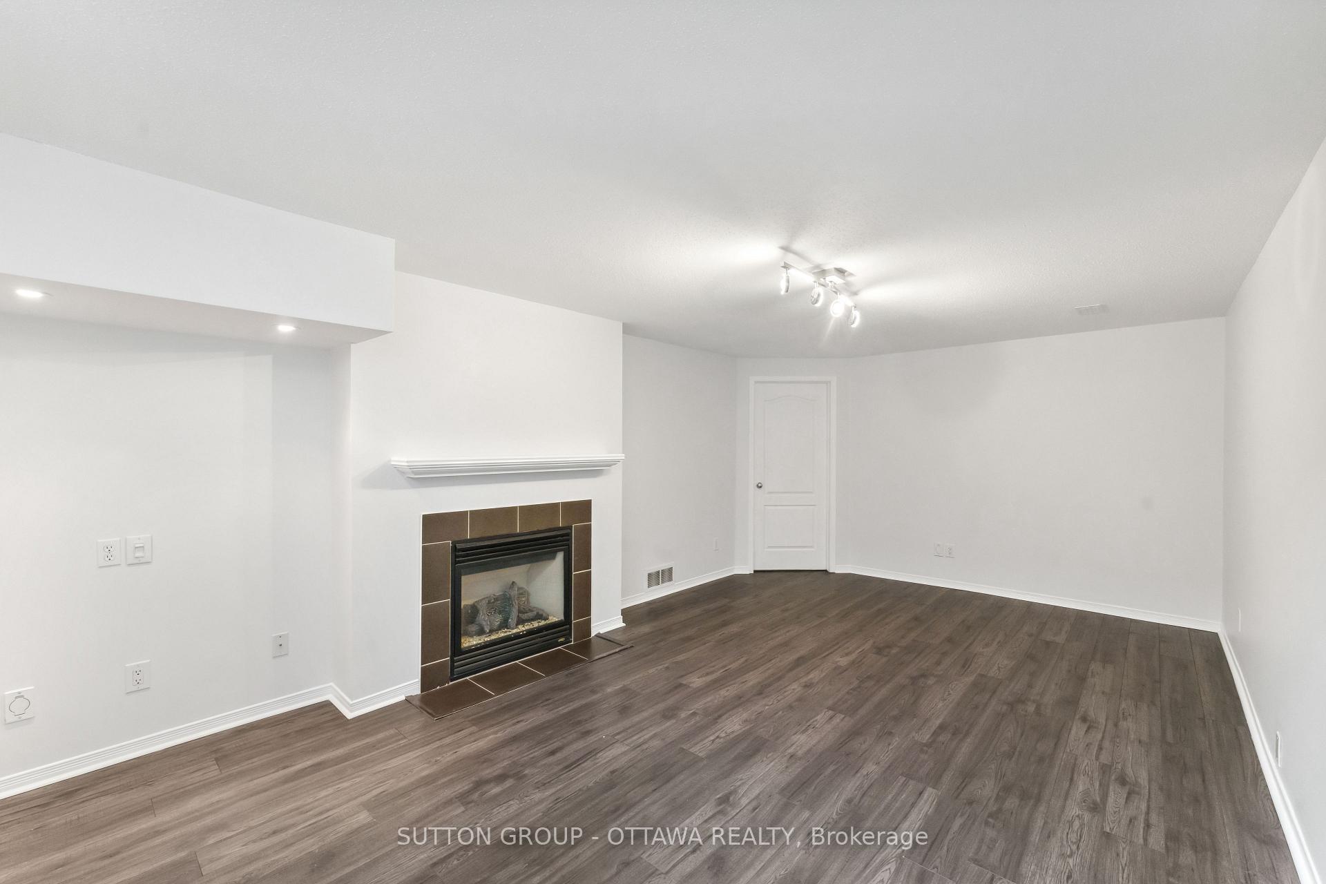 Photo 36 of 272 Jersey Tea Circle, Ottawa, Riverside South/Gloucester Glen — HOMEH