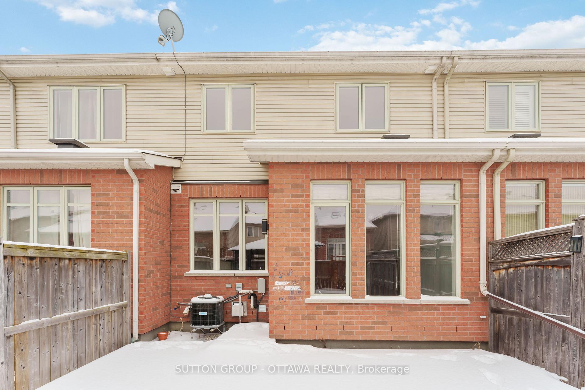 Photo 38 of 272 Jersey Tea Circle, Ottawa, Riverside South/Gloucester Glen — HOMEH